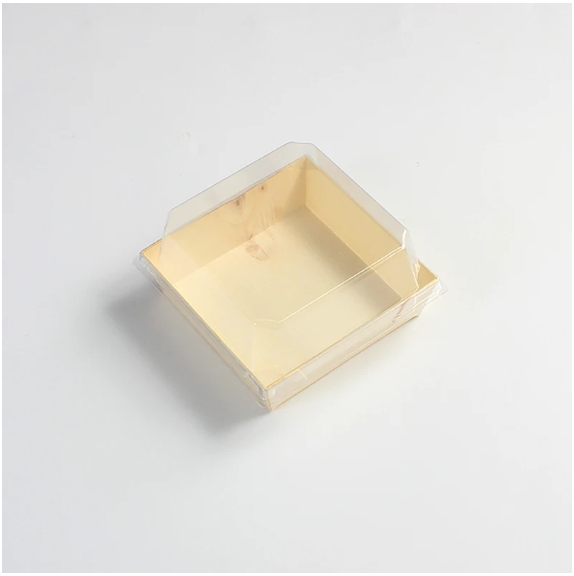 Wooden tray 4.3"x4.3"x1.2" with PET lid
